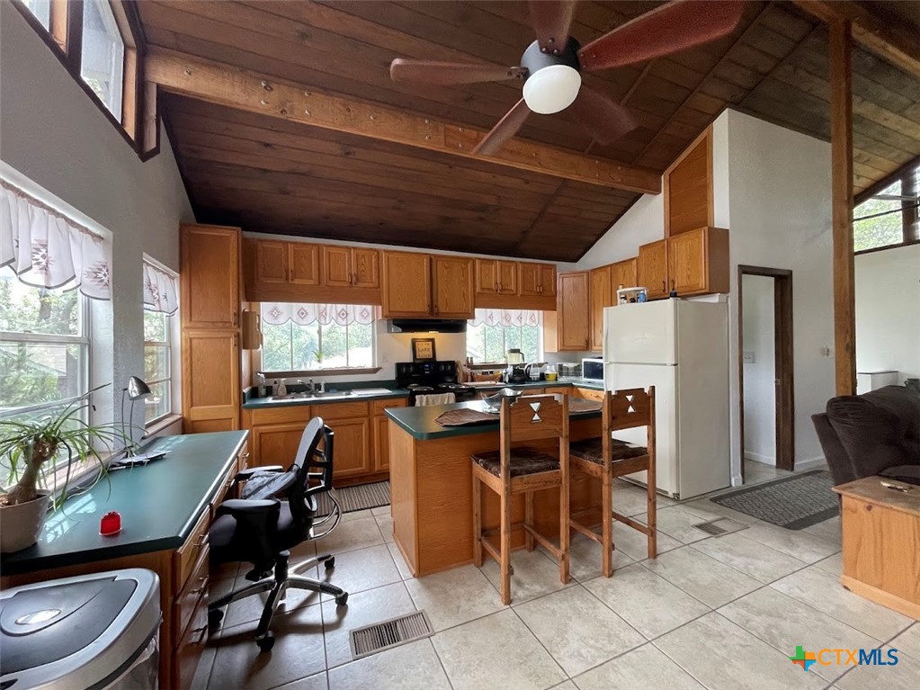 2429 Grandview Forest Property Photo 4