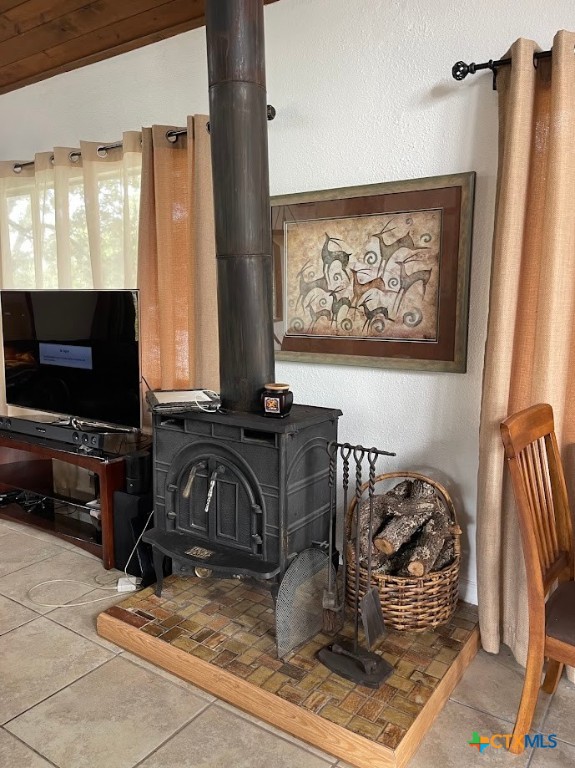 2429 Grandview Forest Property Photo 6