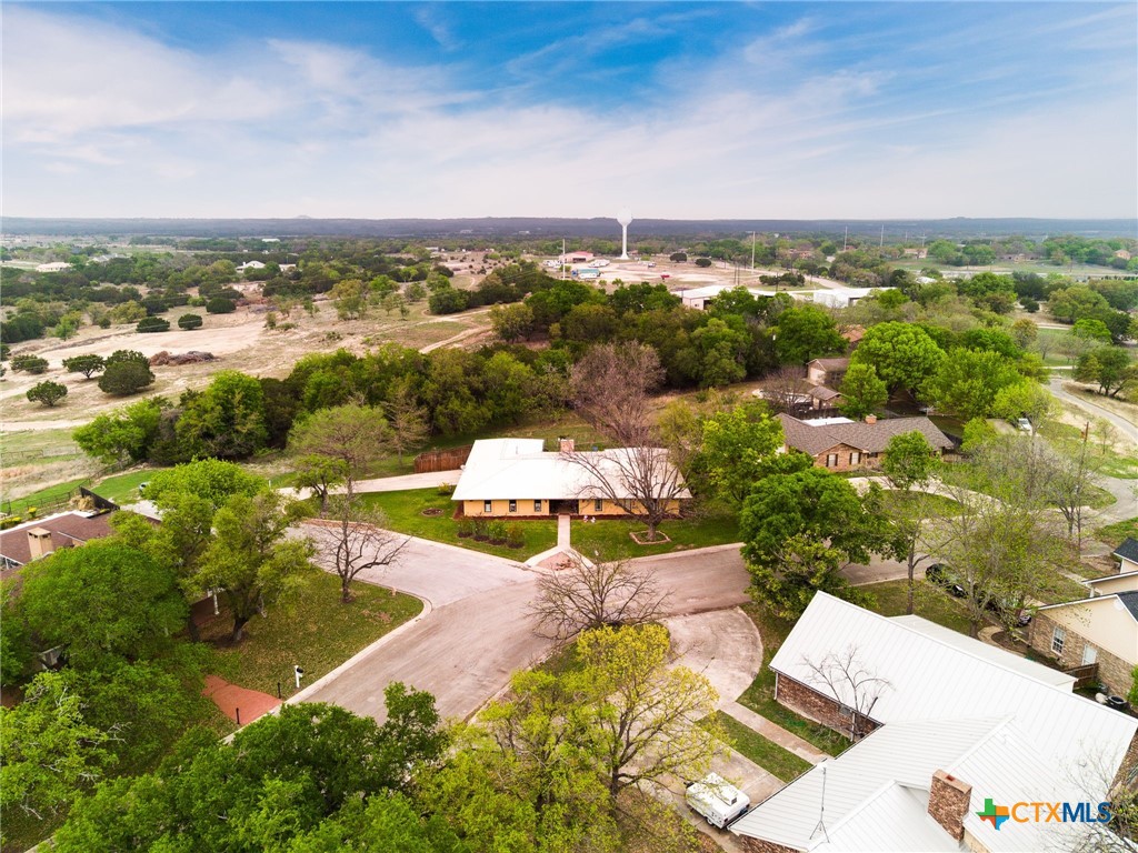 112 Skipcha Trail Property Photo 3