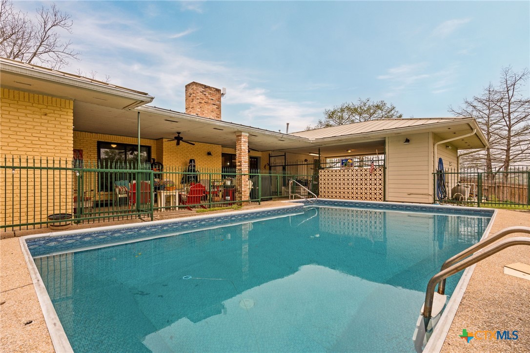 112 Skipcha Trail Property Photo 36