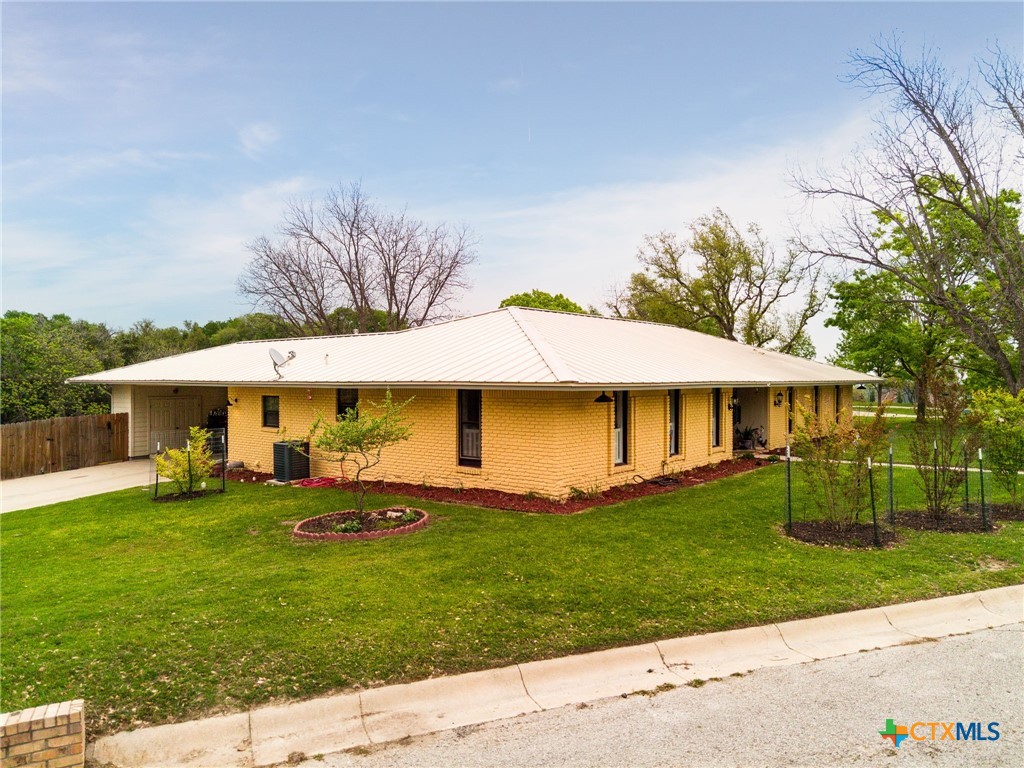 112 Skipcha Trail Property Photo 40