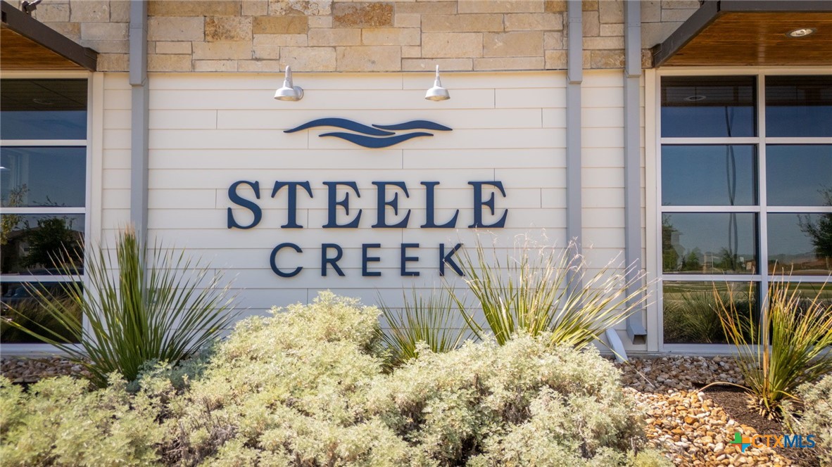 544 Lilac Shoals Property Photo 4