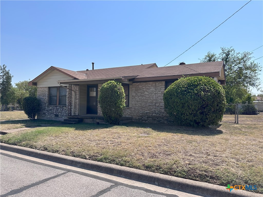 1014 Parmer Avenue Property Photo 2