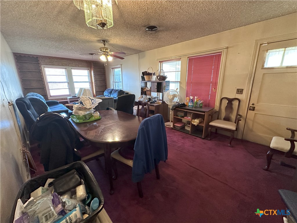 1014 Parmer Avenue Property Photo 4