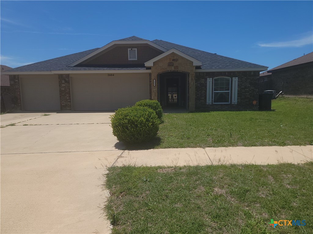 2604 Alamocitos Creek Drive Property Photo 1