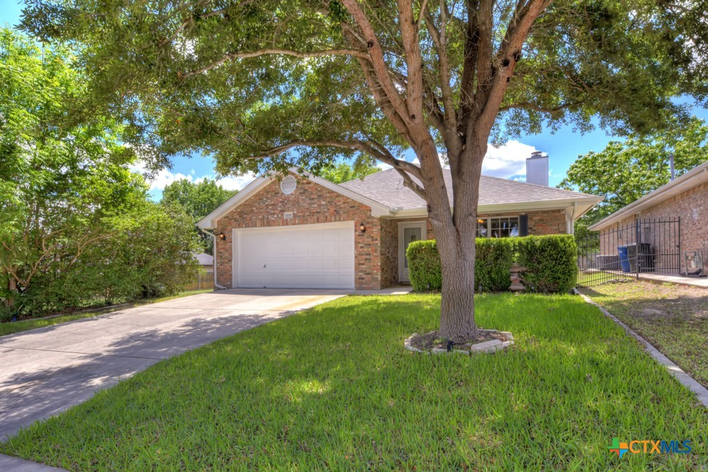 1659 Lantana Circle Property Photo 1