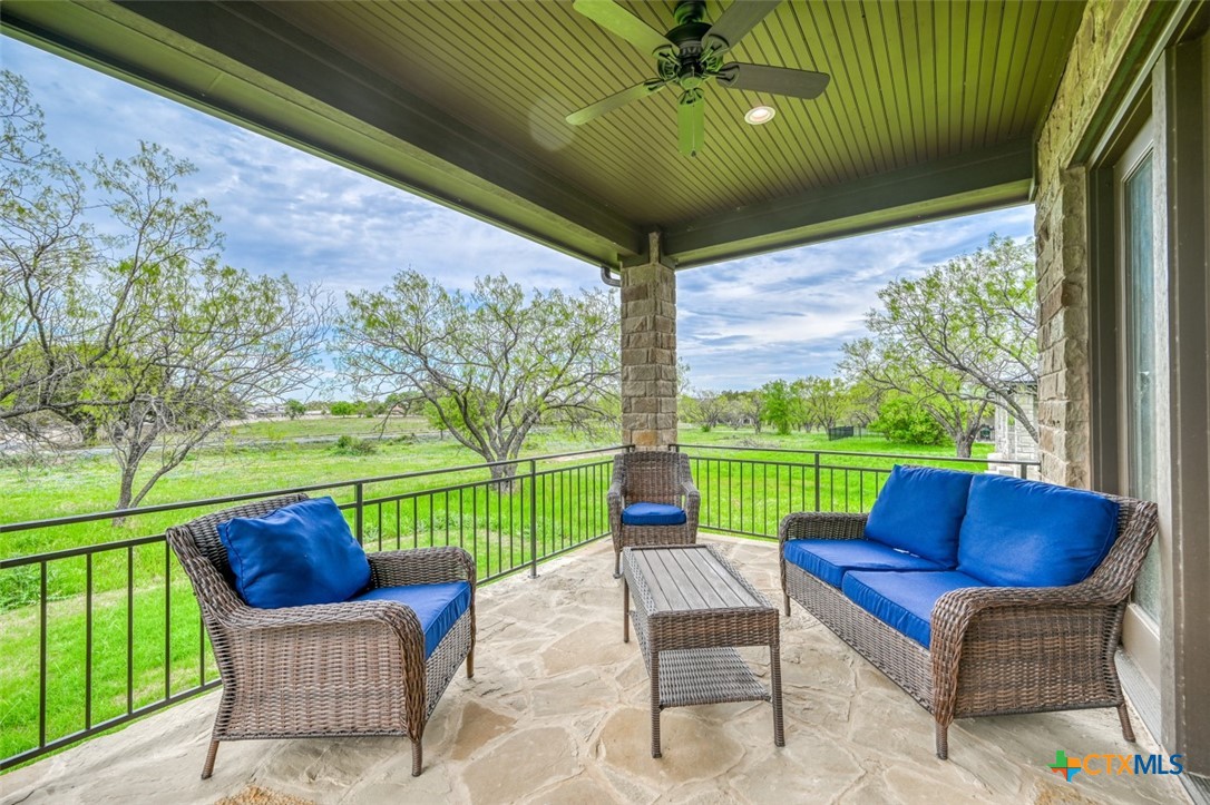302 Parallel Circle Property Photo 4