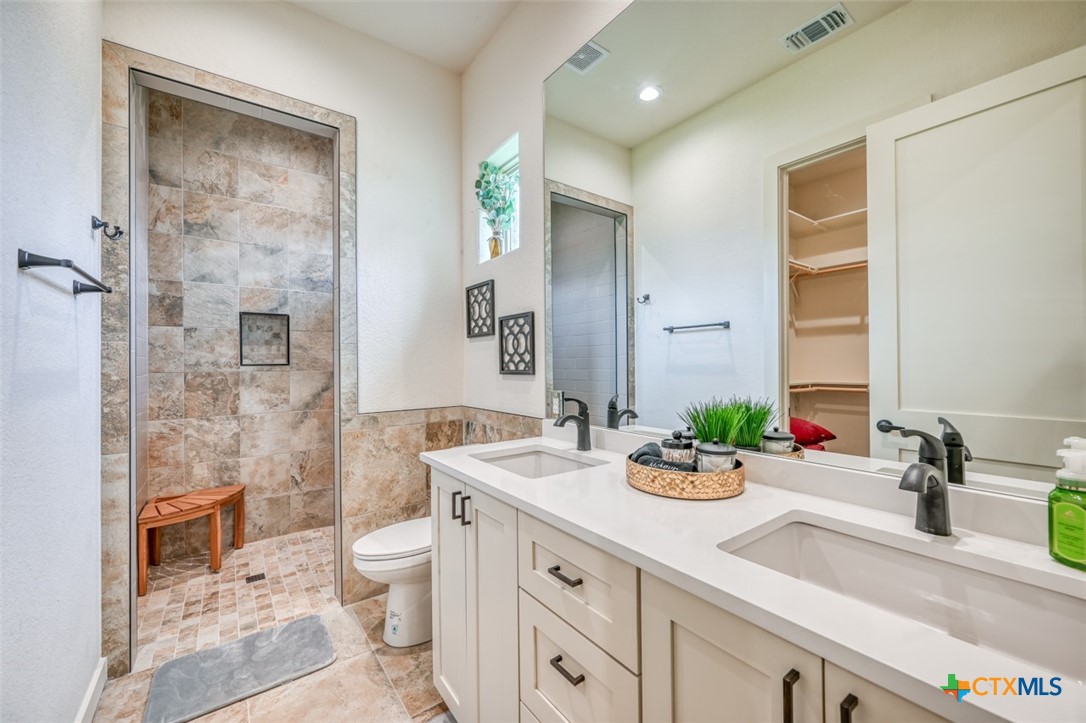302 Parallel Circle Property Photo 19