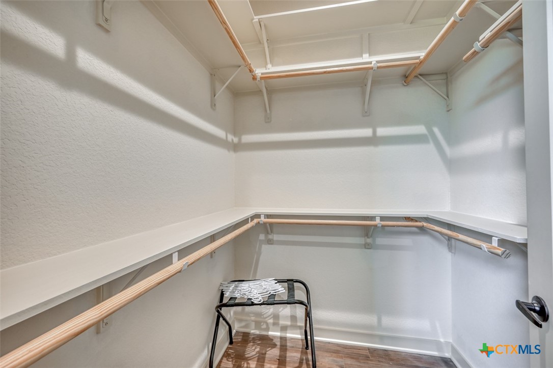 302 Parallel Circle Property Photo 26