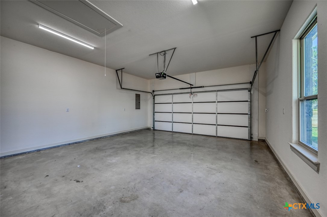 302 Parallel Circle Property Photo 28