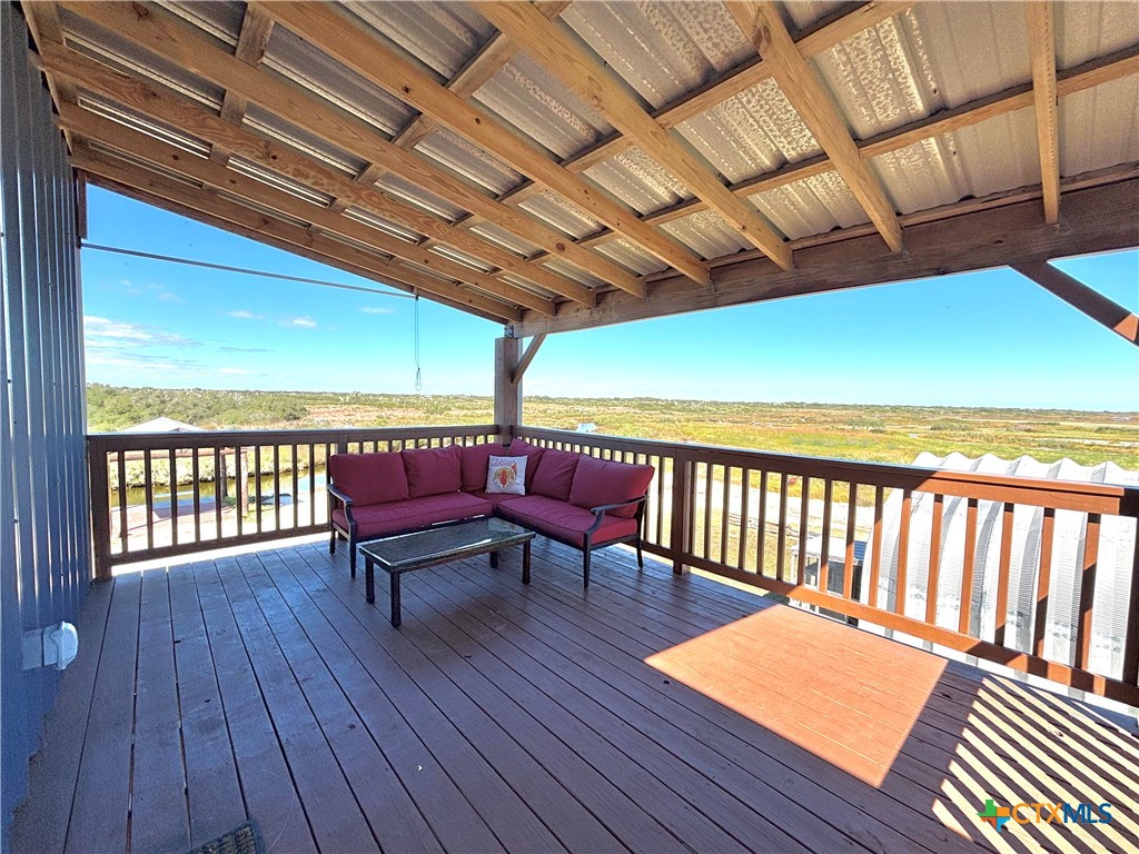 174 Riley Lane Property Photo 4