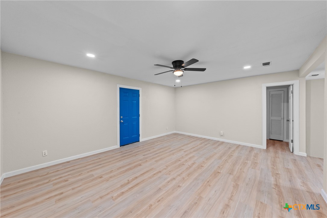 2225 Herrington Street Property Photo 5