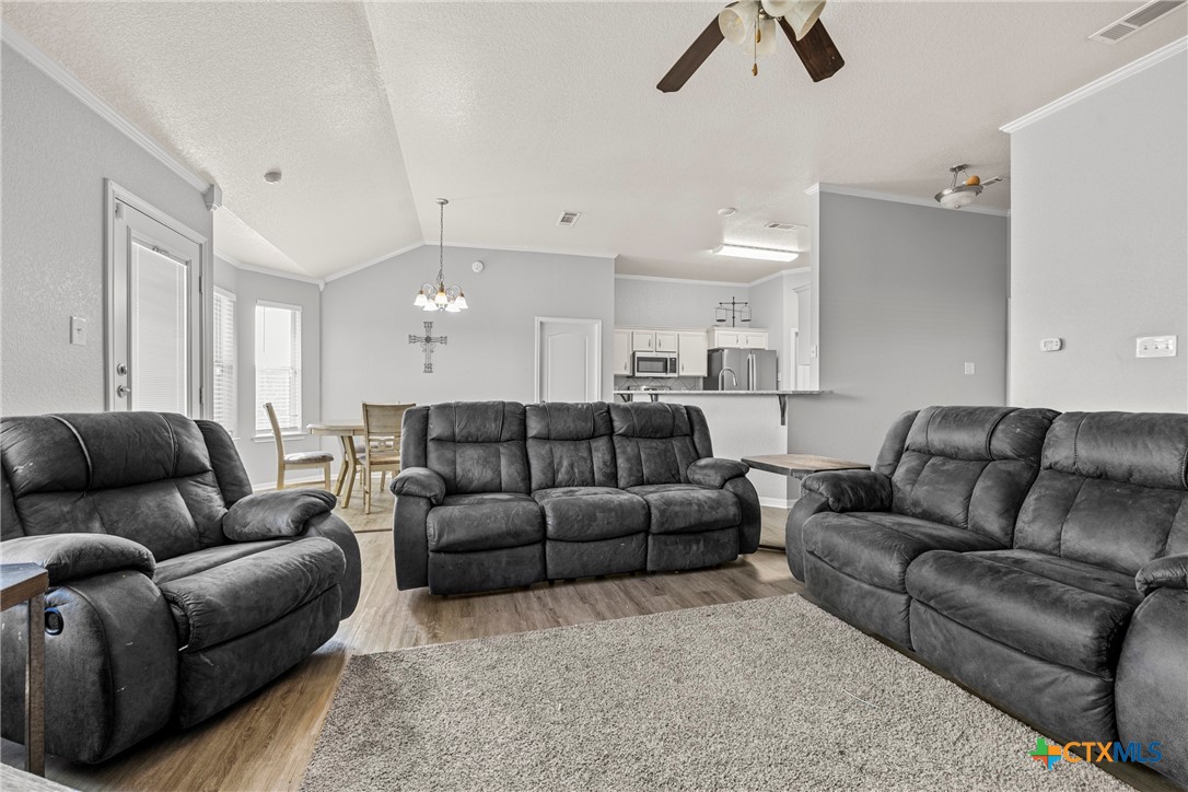 3705 Armstrong County Court Property Photo 4