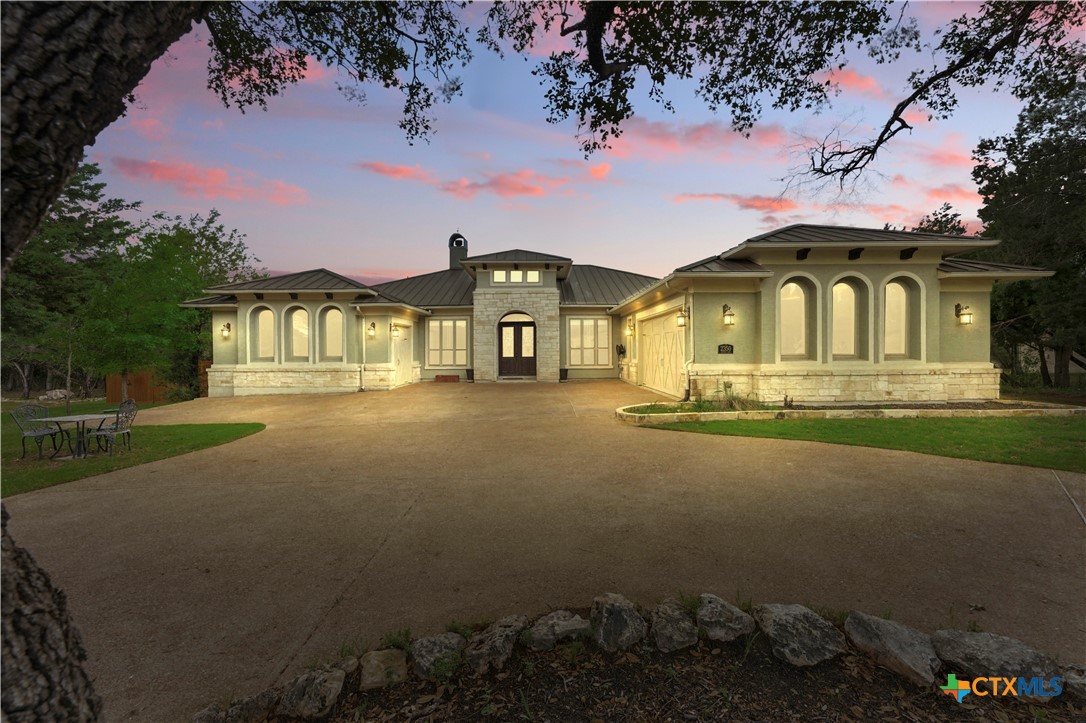 2350 Geneseo Oaks Property Photo 1