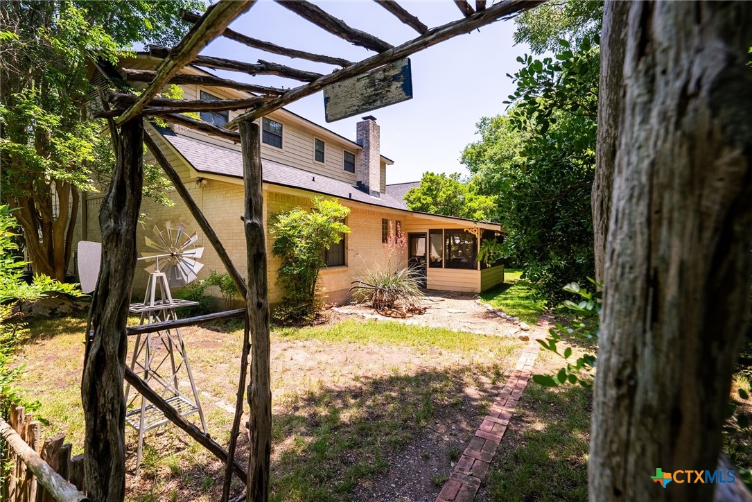 68 Riverside Ln. Property Photo 3