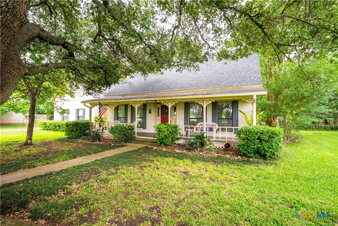 68 Riverside Ln. Property Photo 6