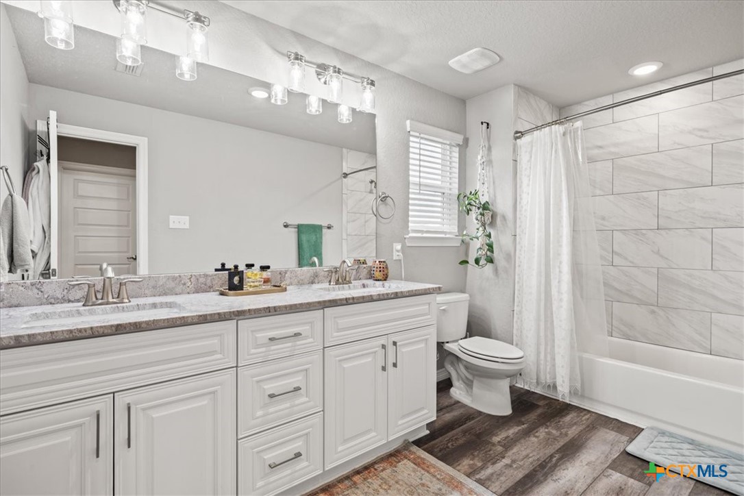 458 Seele Street Property Photo 19