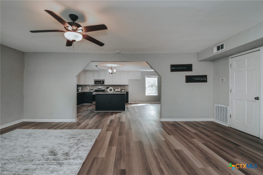 200 Weitz Road Property Photo 8
