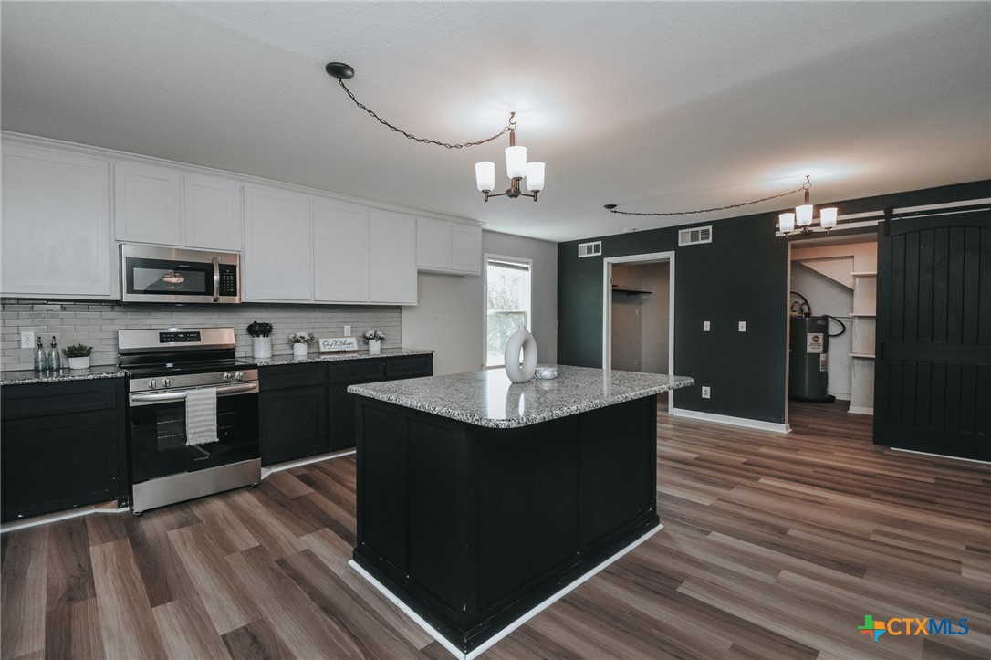 200 Weitz Road Property Photo 13