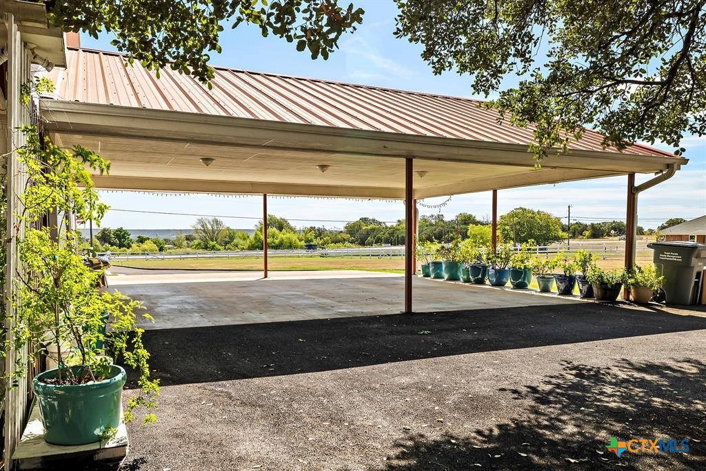3656 Fm 2657 Property Photo 17