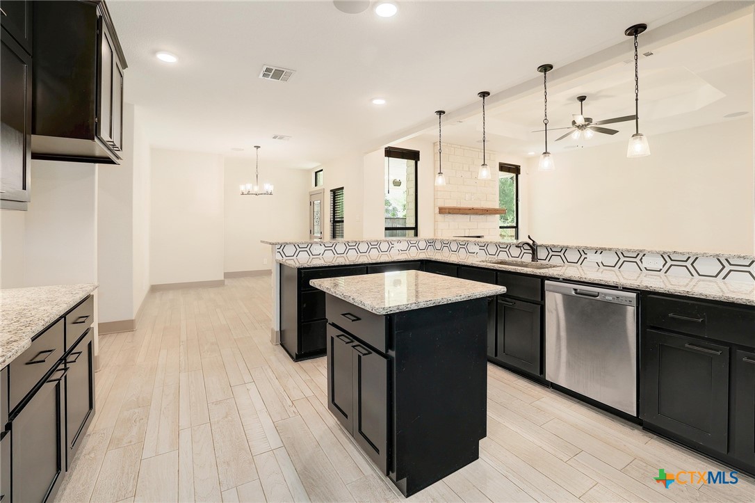 2892 Beulah Boulevard Property Photo 4