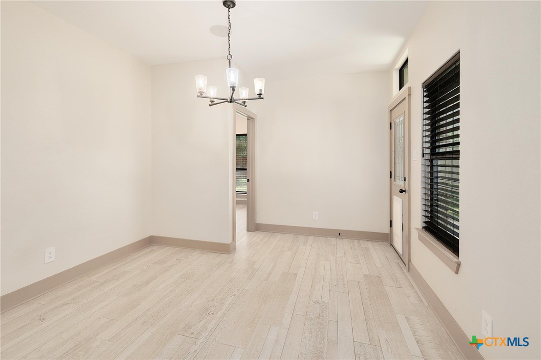 2892 Beulah Boulevard Property Photo 10