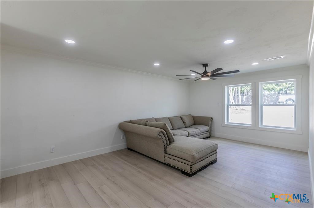 3655 Brenda Lane Property Photo 3