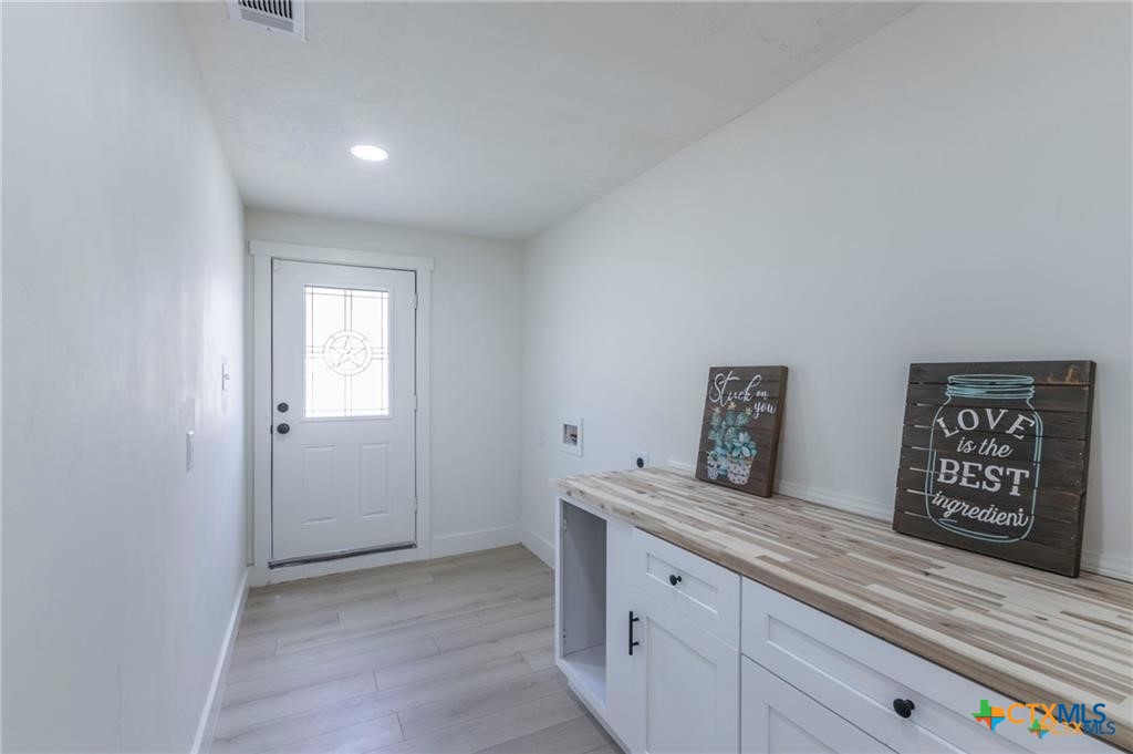 3655 Brenda Lane Property Photo 23