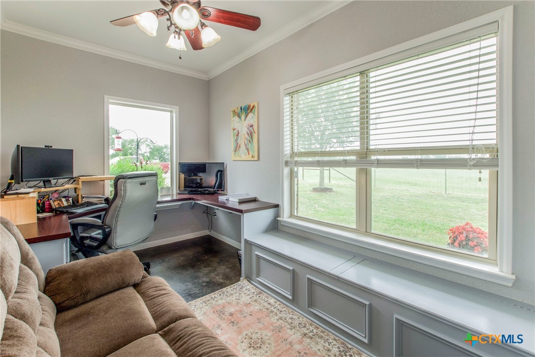 645 W Big Elm Road Property Photo 19