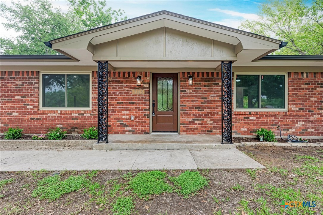 3109 Anacacho Dr. Property Photo 5