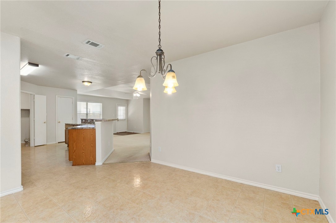 3435 Sabrina Street Property Photo 4