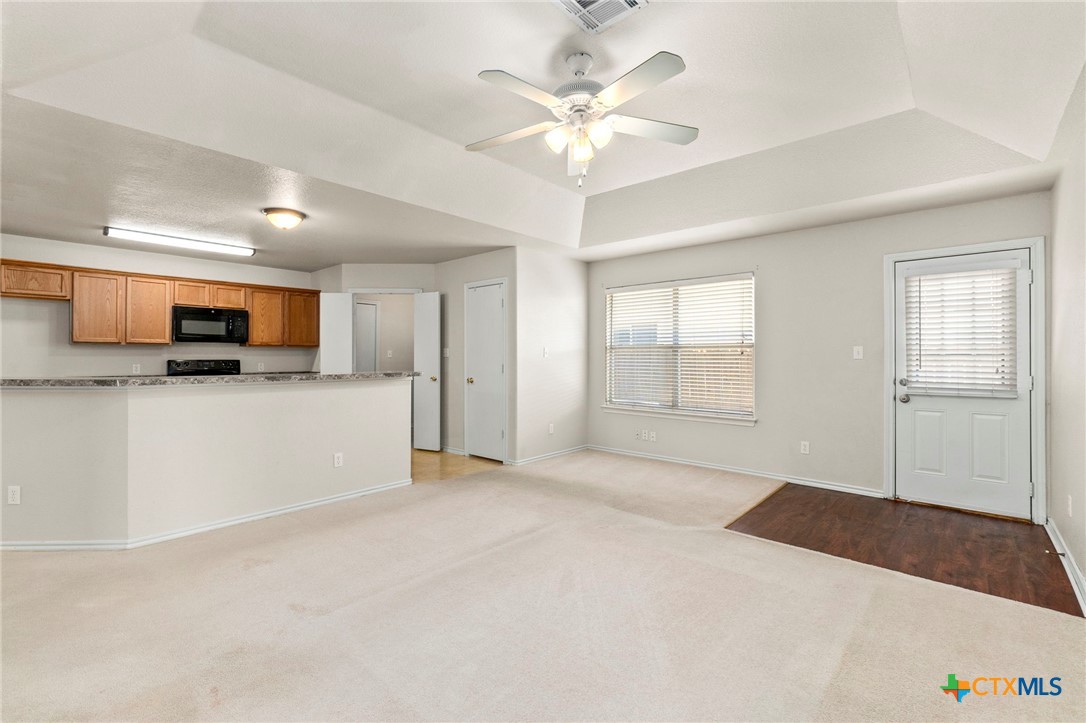 3435 Sabrina Street Property Photo 8