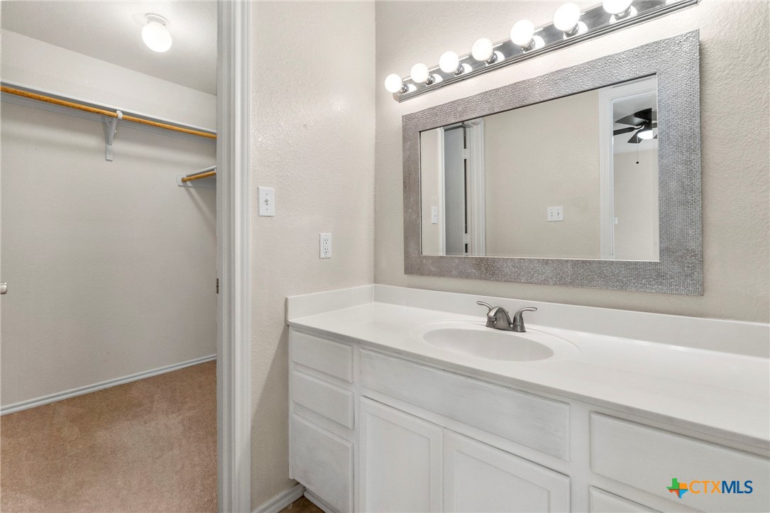 3435 Sabrina Street Property Photo 17