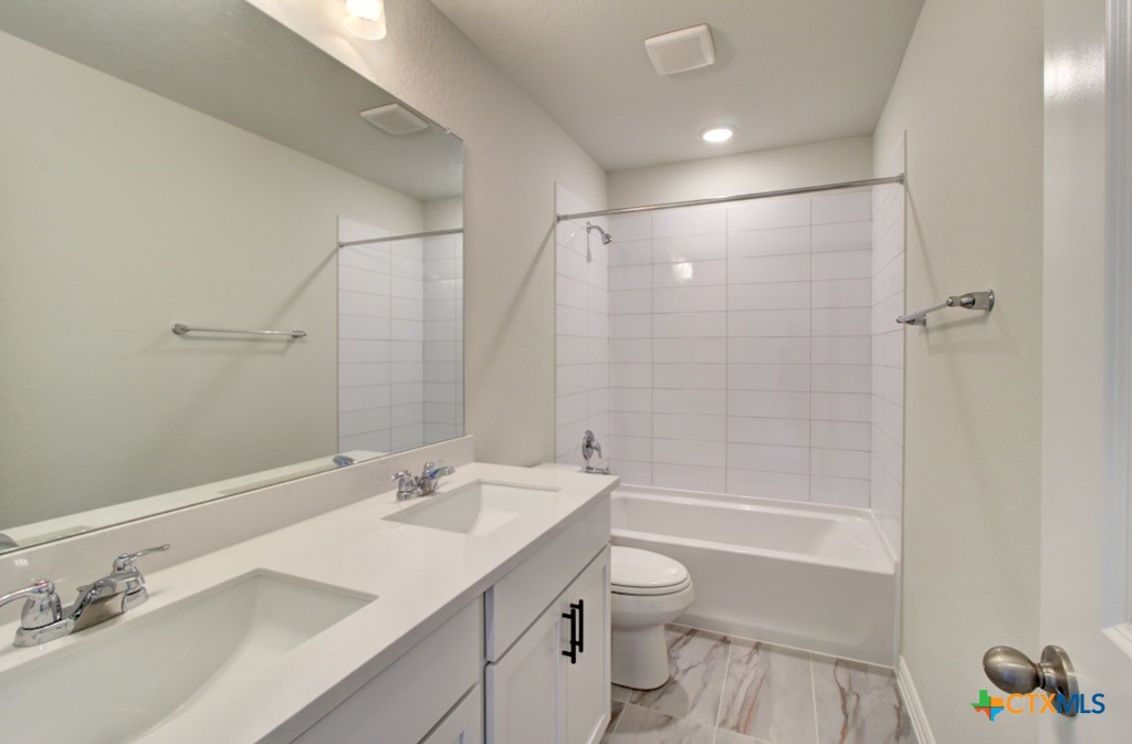 1247 Casetta Run Property Photo 23