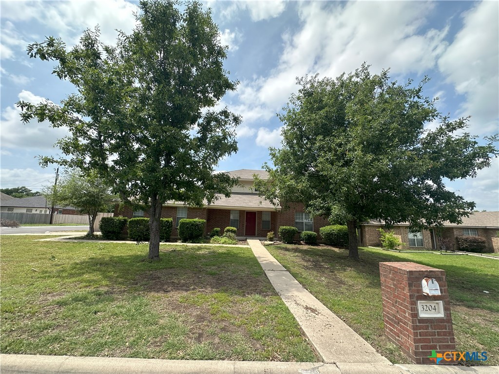 3204 Pecan Valley Drive Property Photo 1