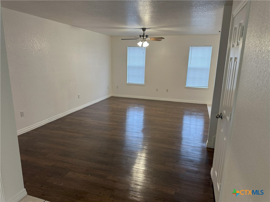 3204 Pecan Valley Drive Property Photo 11