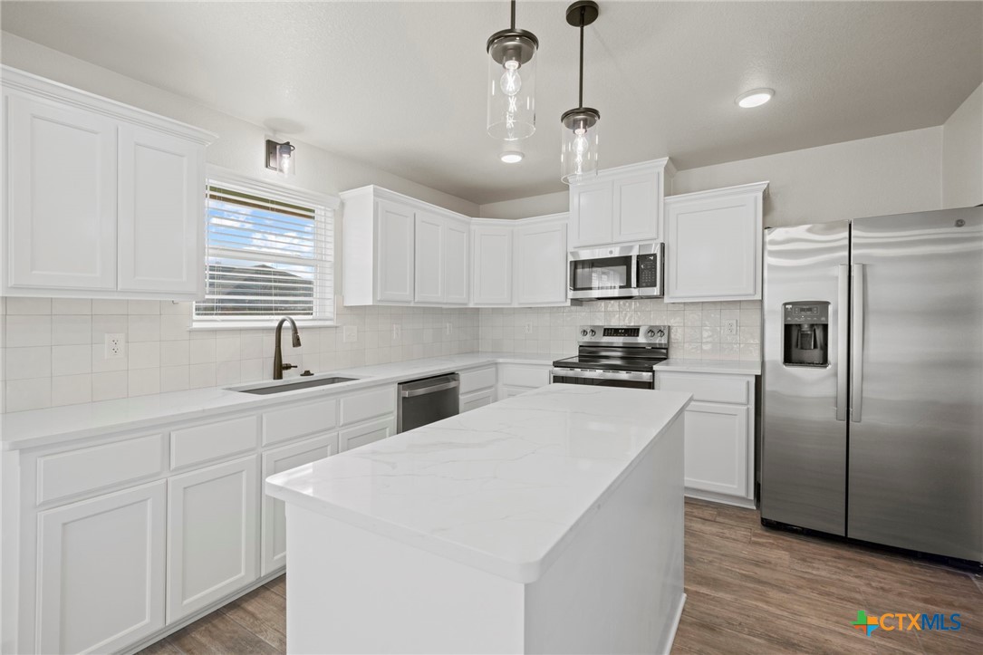 2528 Cowgirl Trail Property Photo 12