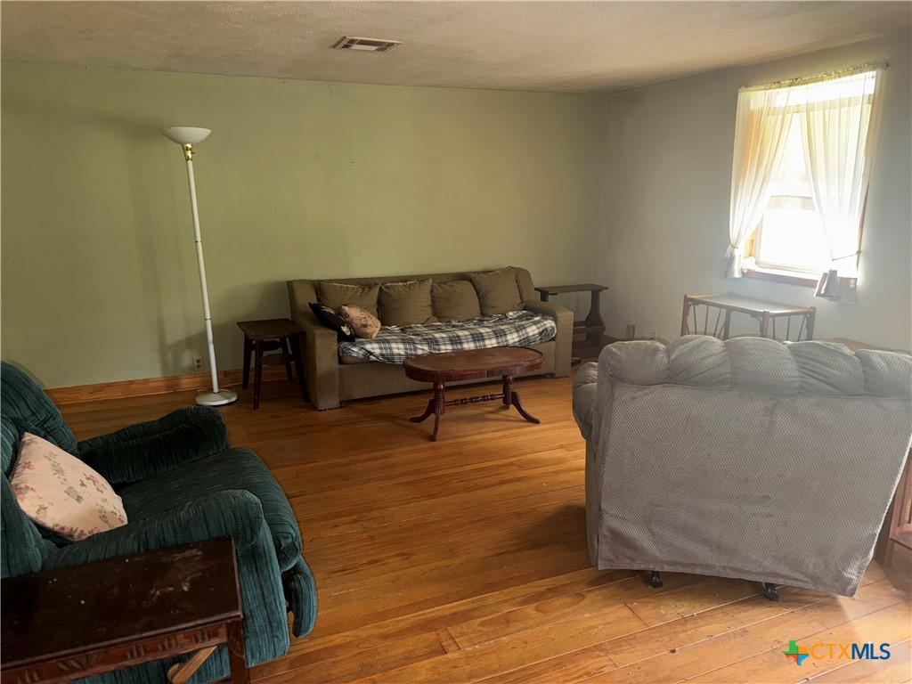 235 Murray Lane Property Photo 6