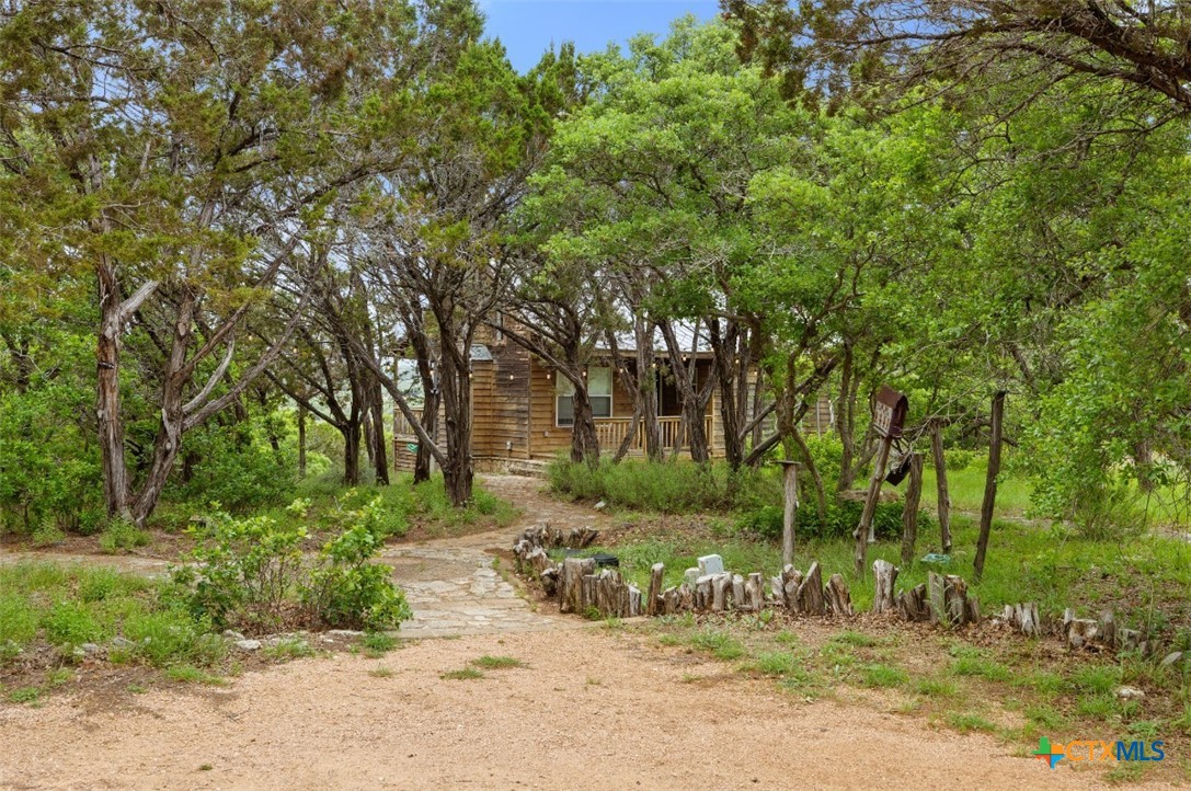 17 September Ridge Property Photo 7