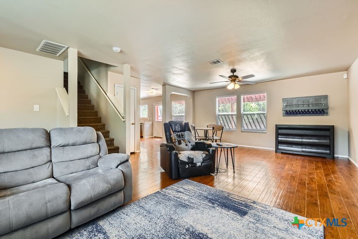 25923 Torch Lily Property Photo 6