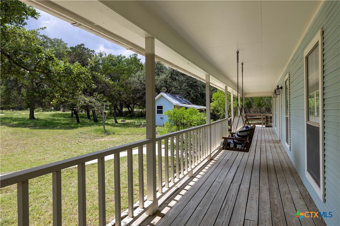 28920 Country Drive Property Photo 5