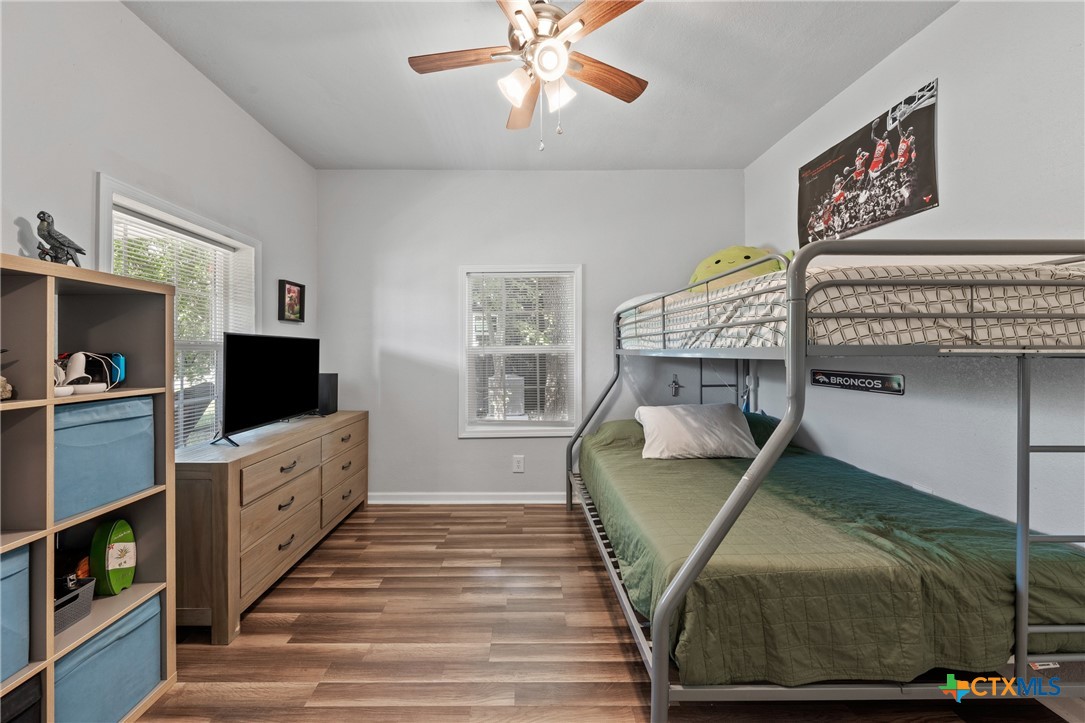 1107 Waco Street Property Photo 14