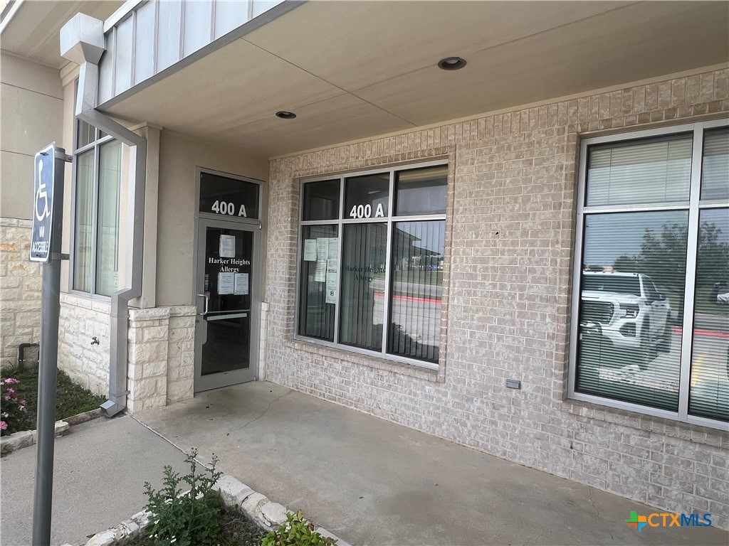 2025 Memory Lane 400a Property Photo 1