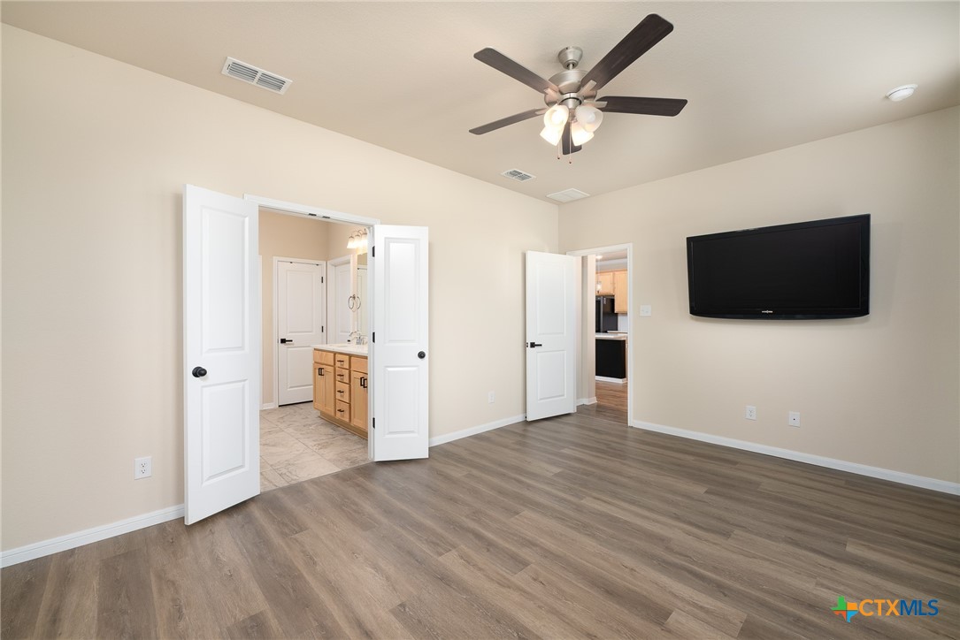7317 Buffalo Grass Drive Property Photo 20