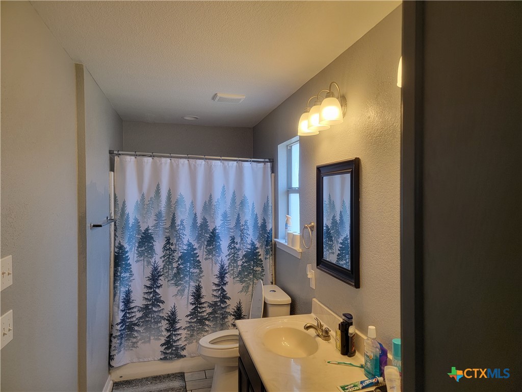 704 Jorgette Drive Property Photo 16