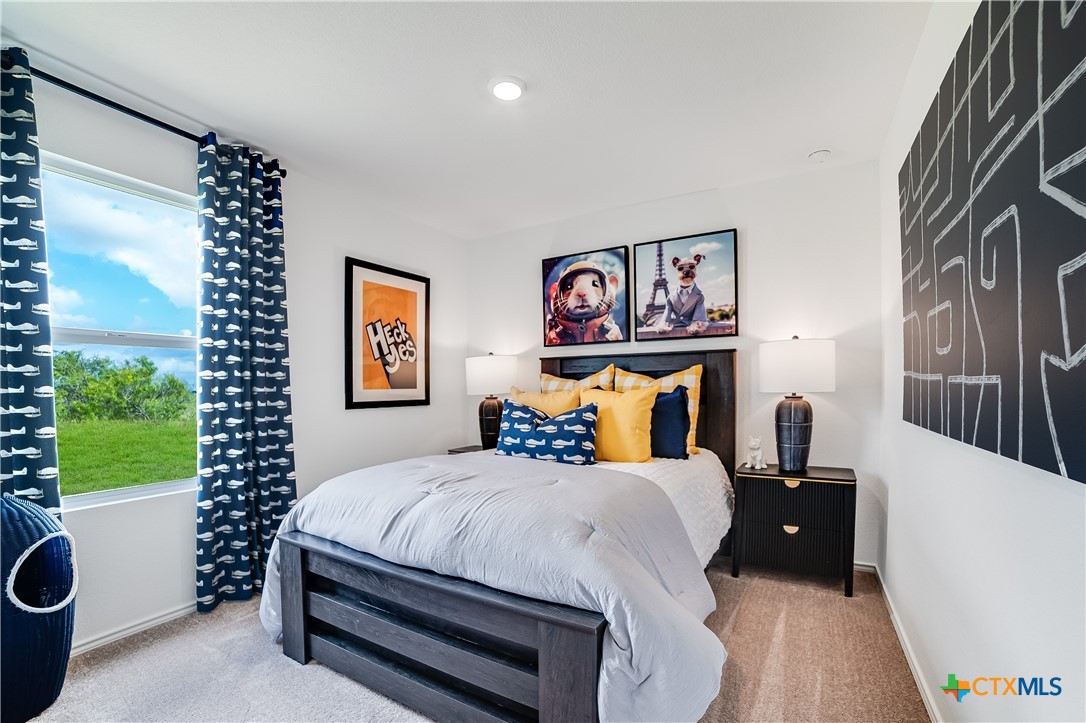 1006 Antelope Trail Property Photo 2