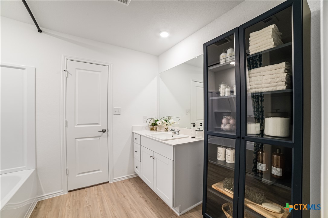 1006 Antelope Trail Property Photo 18