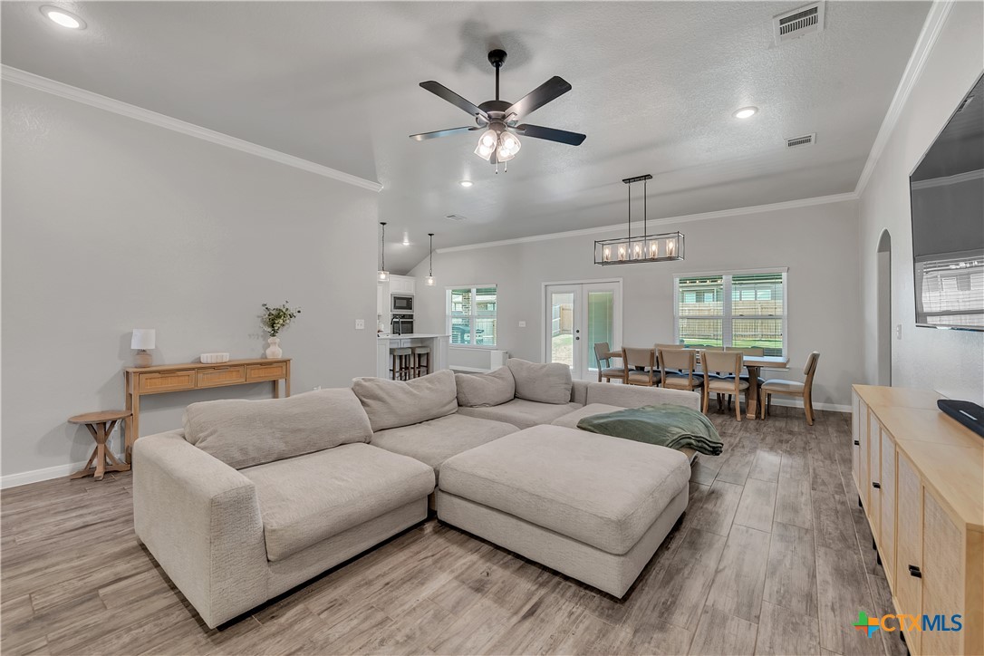 7611 Iridium Drive Property Photo 3