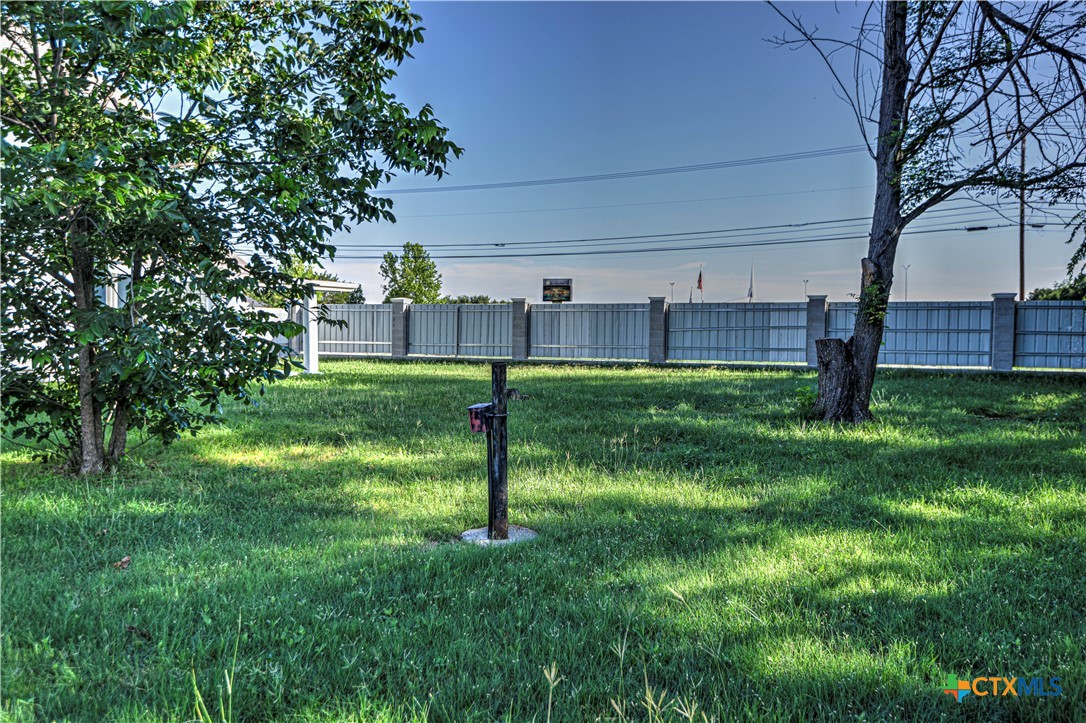 2016 Kingwood Drive Property Photo 36