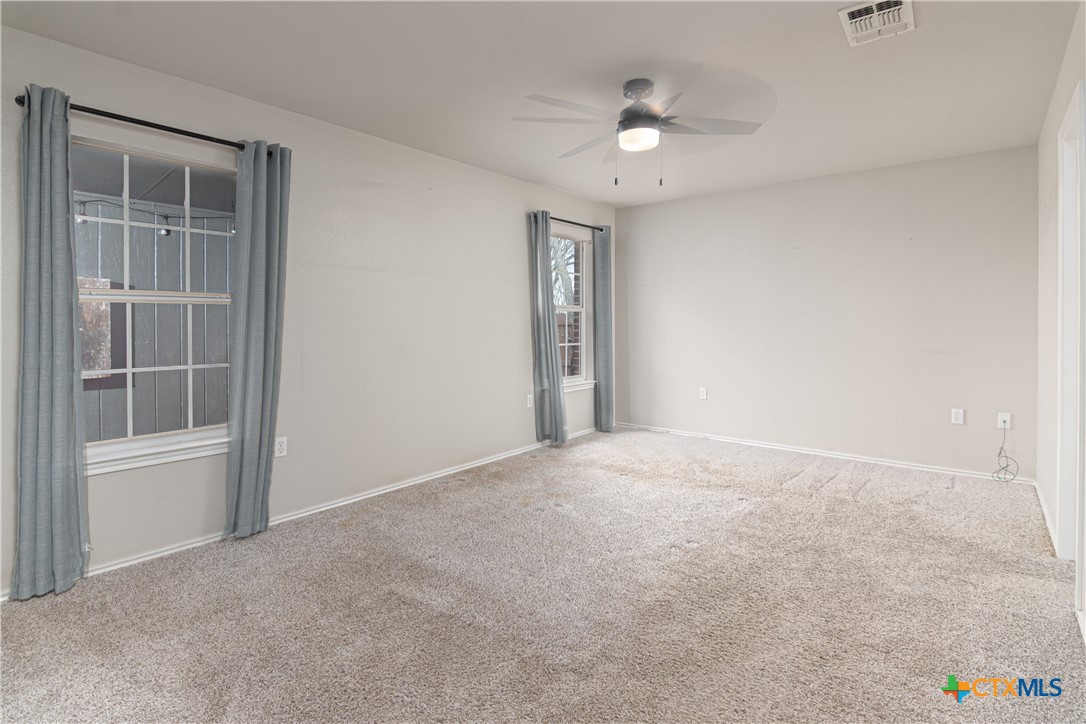 121 Castlewood Drive Property Photo 17